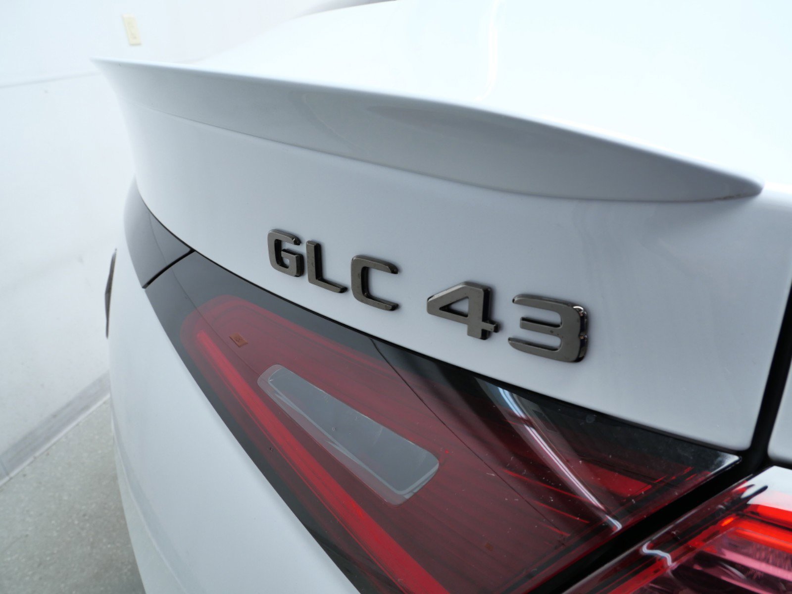 2025 Mercedes Benz GLC 43 4MATIC photo 6