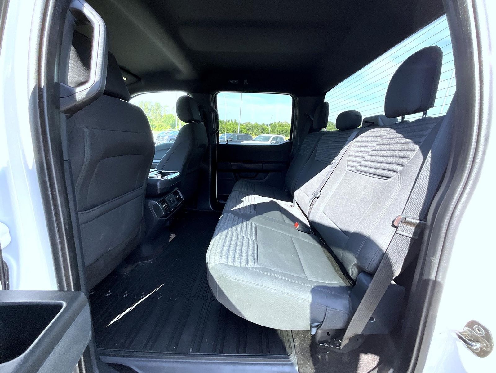 2021 Ford F-150 XL photo 19