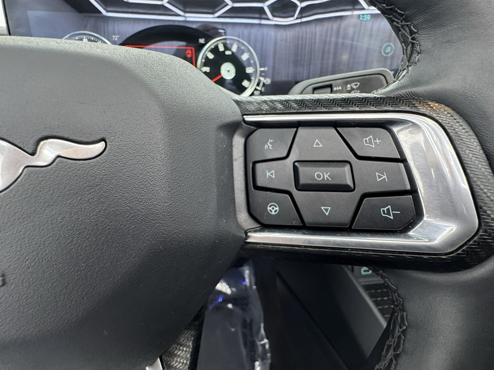 2024 Ford Mustang EcoBoost Premium photo 25