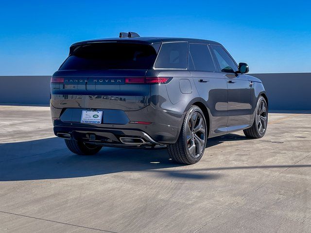 2024 Land Rover Range Rover Sport photo 5