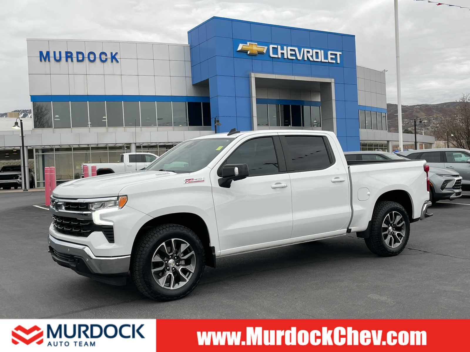 2024 Chevrolet Silverado 1500 LT's photo