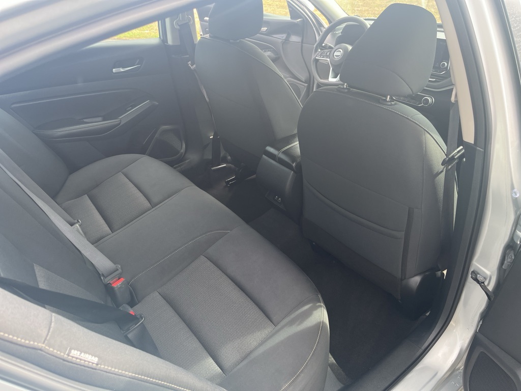 2022 Nissan Altima 2.5 SV photo 23