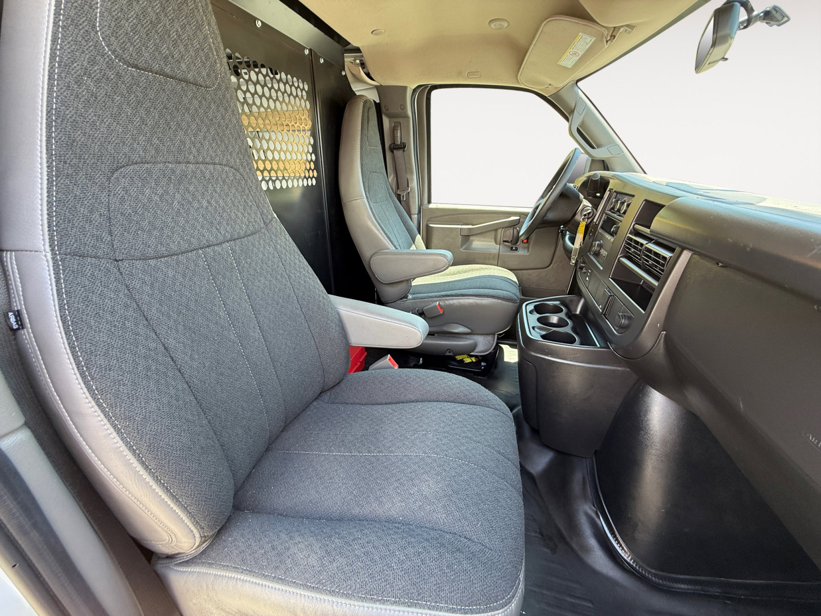2023 Chevrolet Express 2500 Work Van photo 17