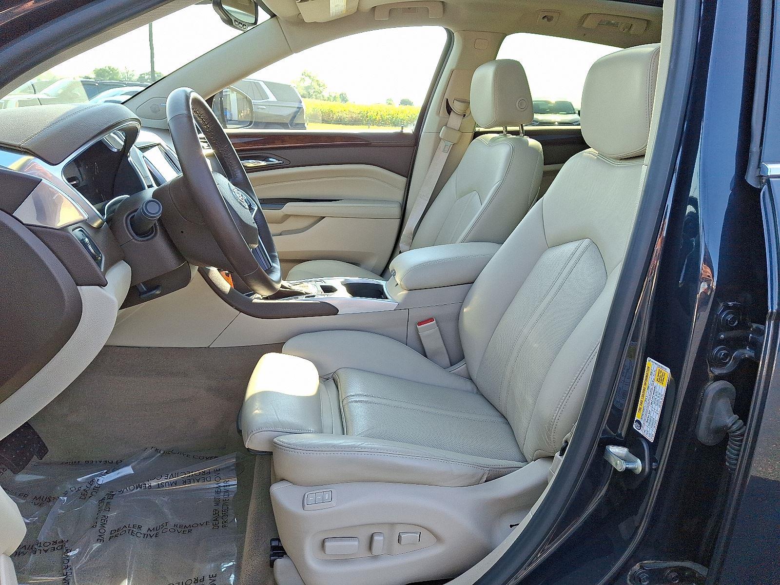 2015 Cadillac SRX Luxury photo 11