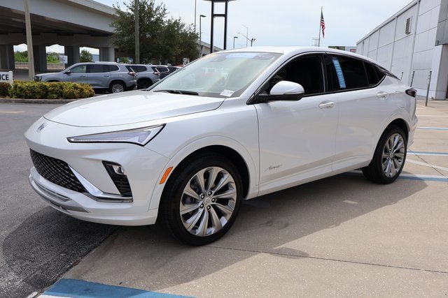 2024 Buick Envista Avenir photo 3