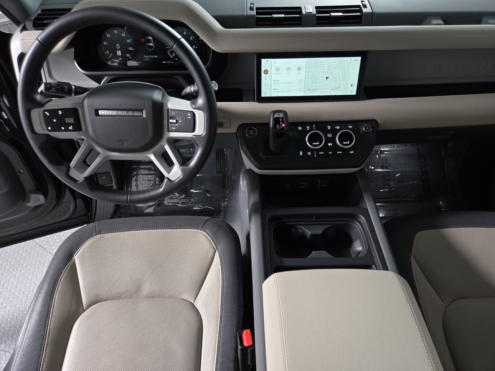 2023 Land Rover Defender 90 X-Dynamic SE photo 2