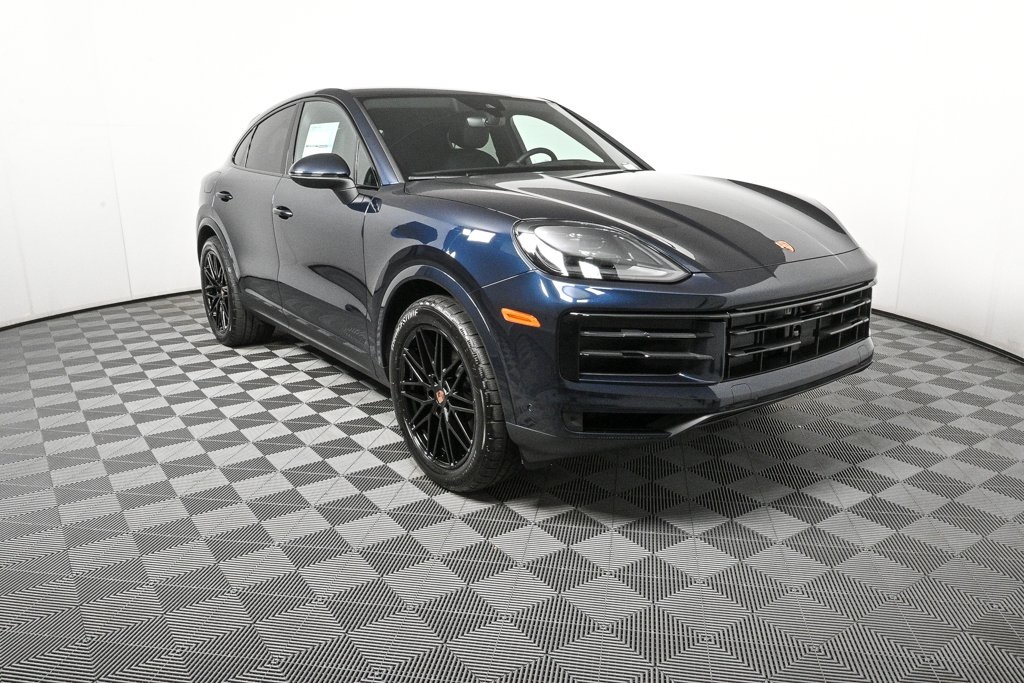 2026 Porsche Cayenne Coupe photo 25