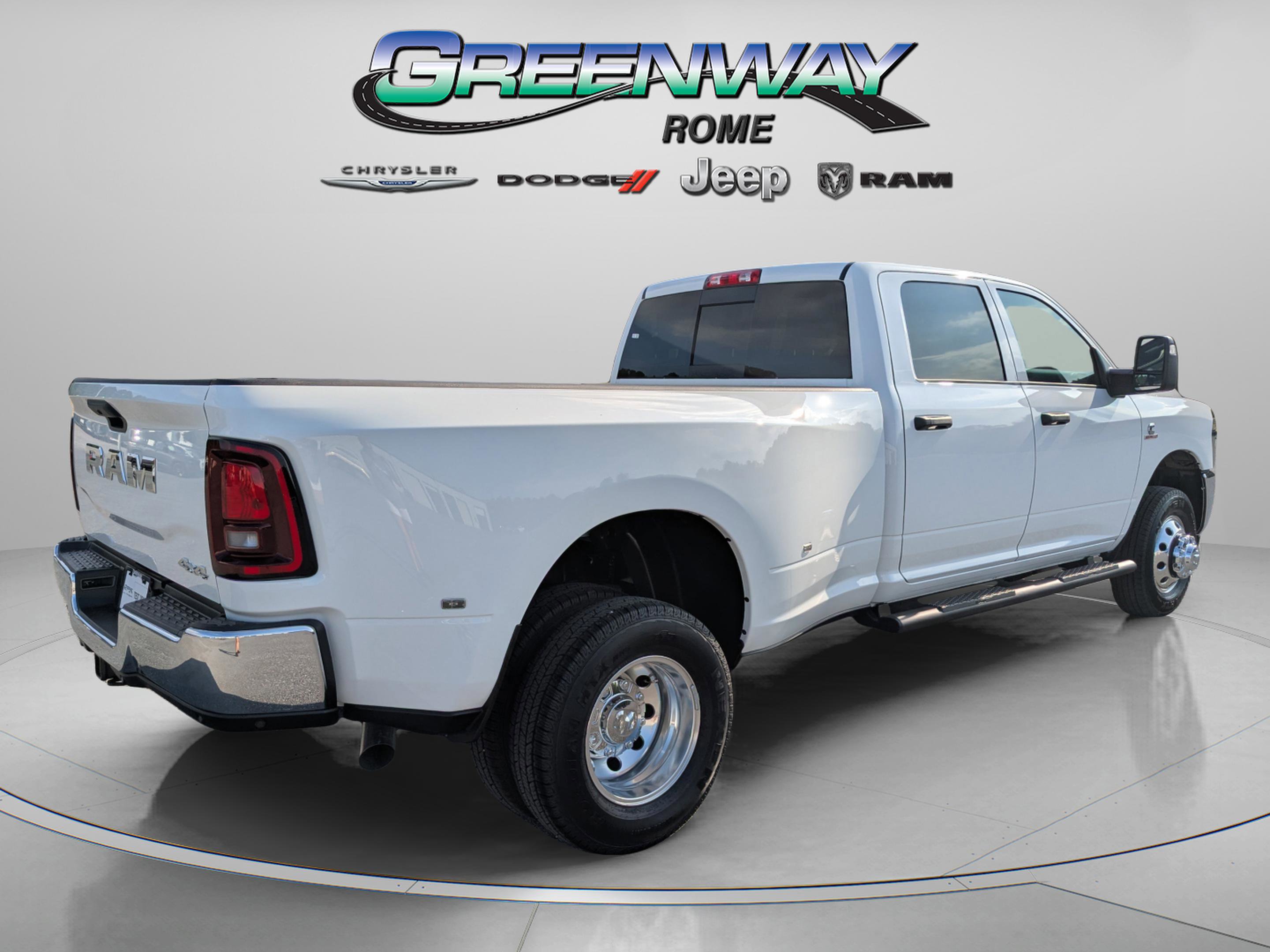 2025 Ram 3500 Tradesman photo 6