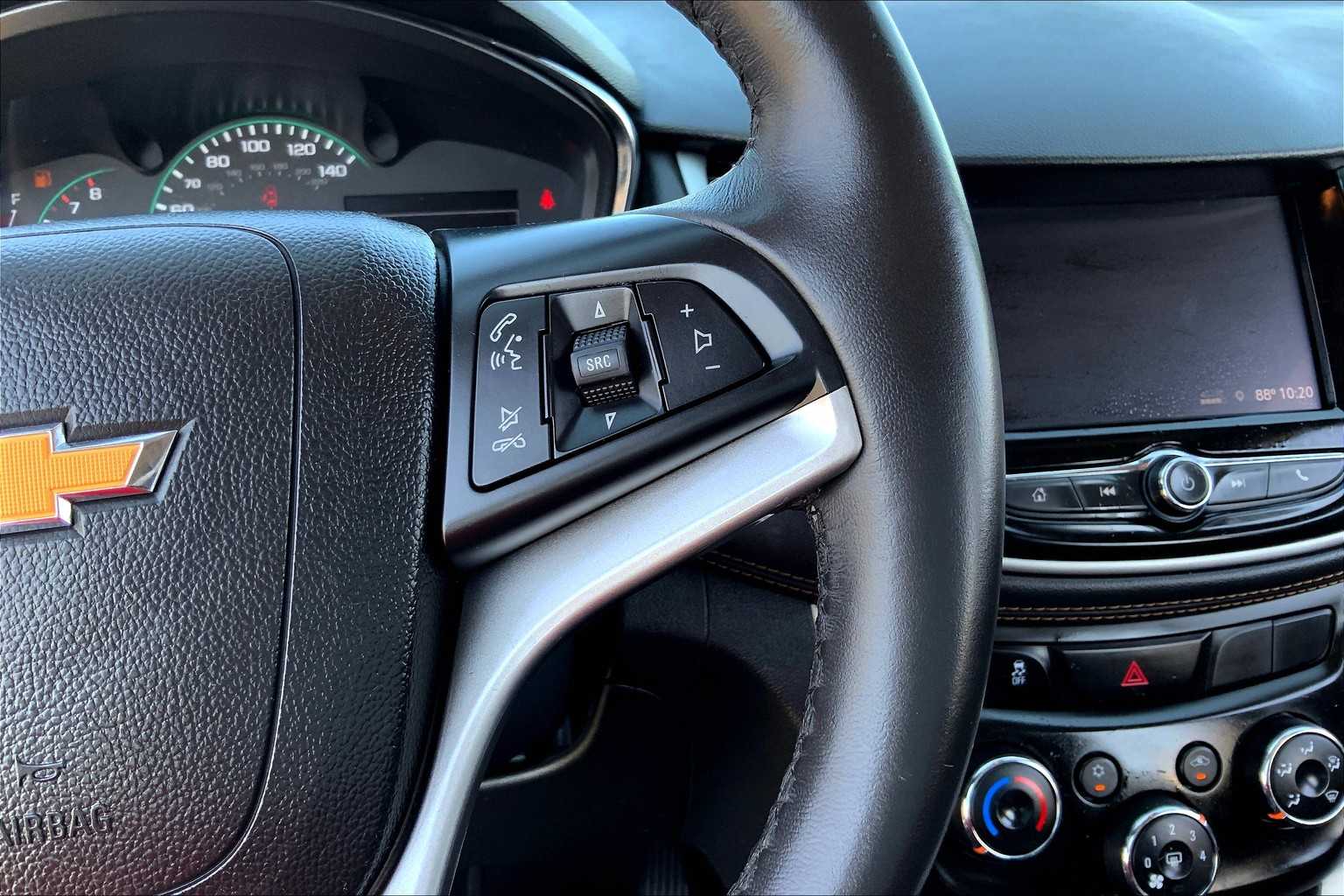2022 Chevrolet Trax LT photo 22