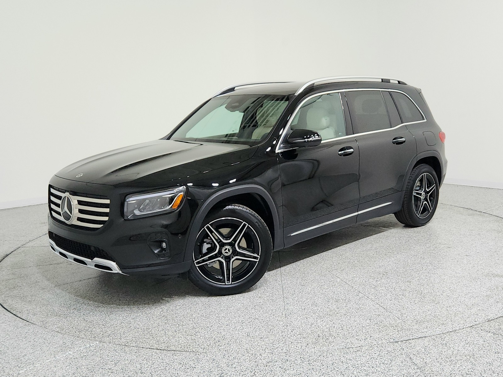 2026 Mercedes-Benz GLB