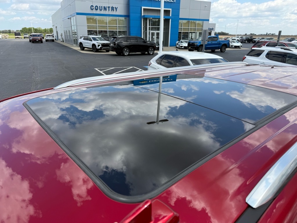 2023 Chevrolet Suburban High Country photo 11
