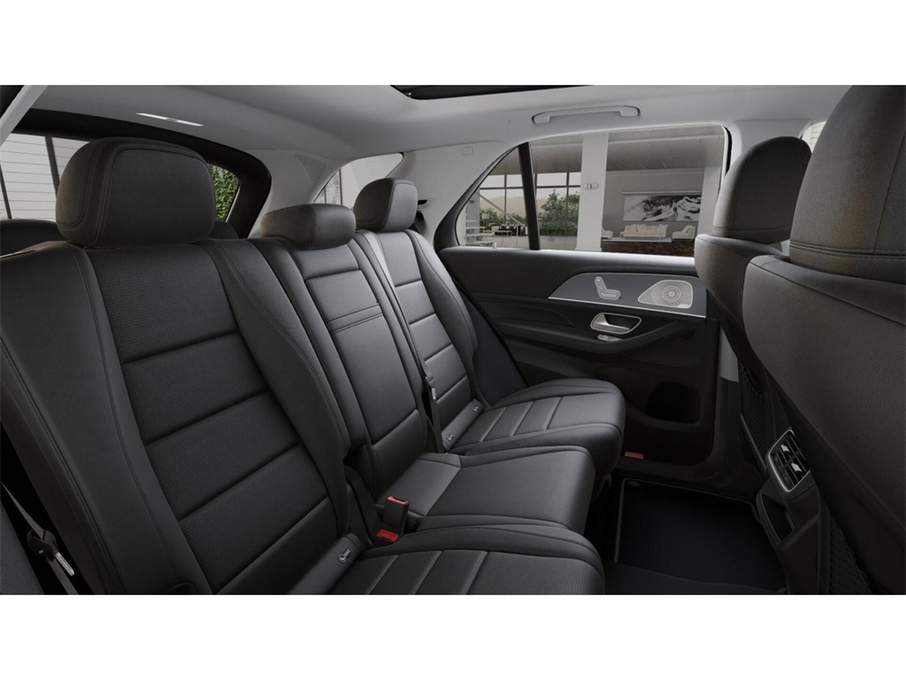 2025 Mercedes Benz GLE 350 4MATIC photo 4