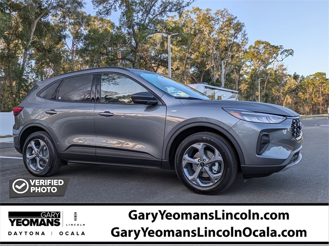 2026 Ford Escape ST-Line's photo