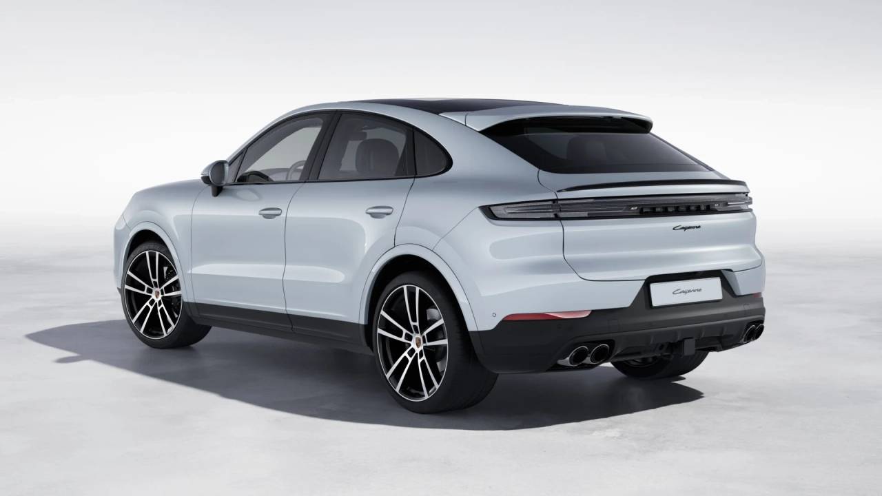 2026 Porsche Cayenne Coupe photo 3