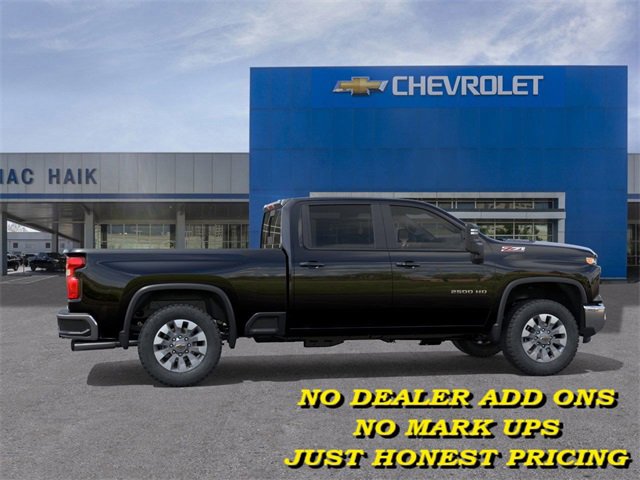 2025 Chevrolet Silverado 2500HD LT photo 3