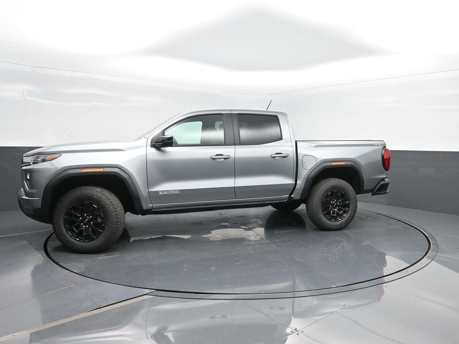 2026 GMC Canyon Elevation's photo
