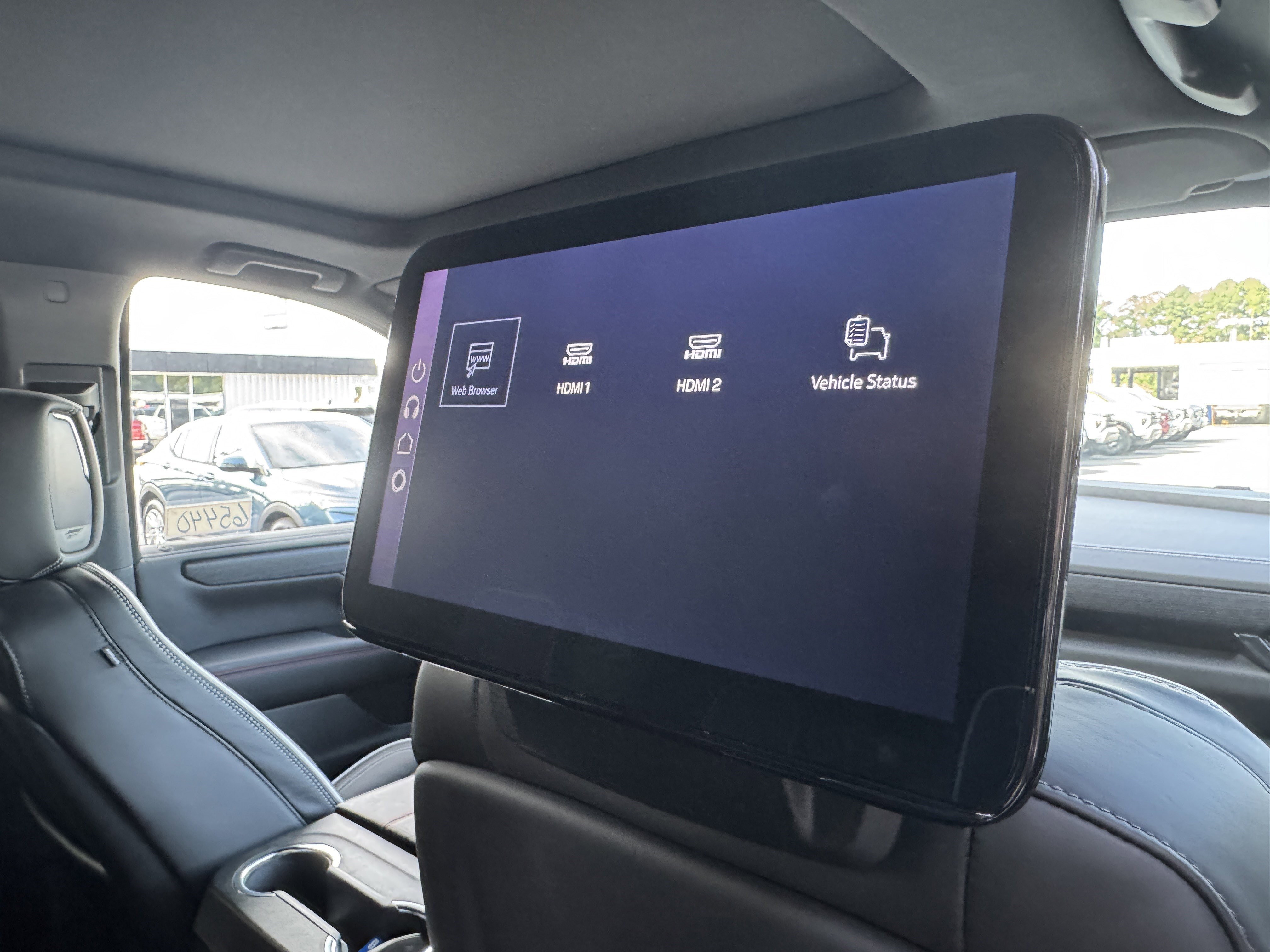 2025 Gmc Yukon AT4 Ultimate photo 4