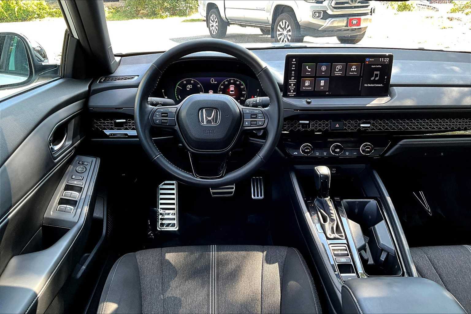 2023 Honda Accord Hybrid Sport photo 5