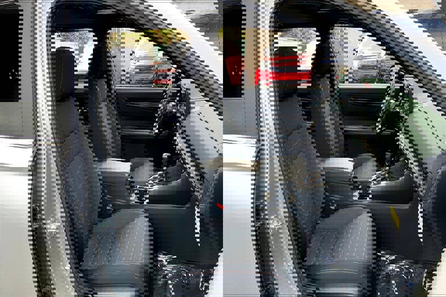 2024 Honda CR-V Hybrid Sport photo 7