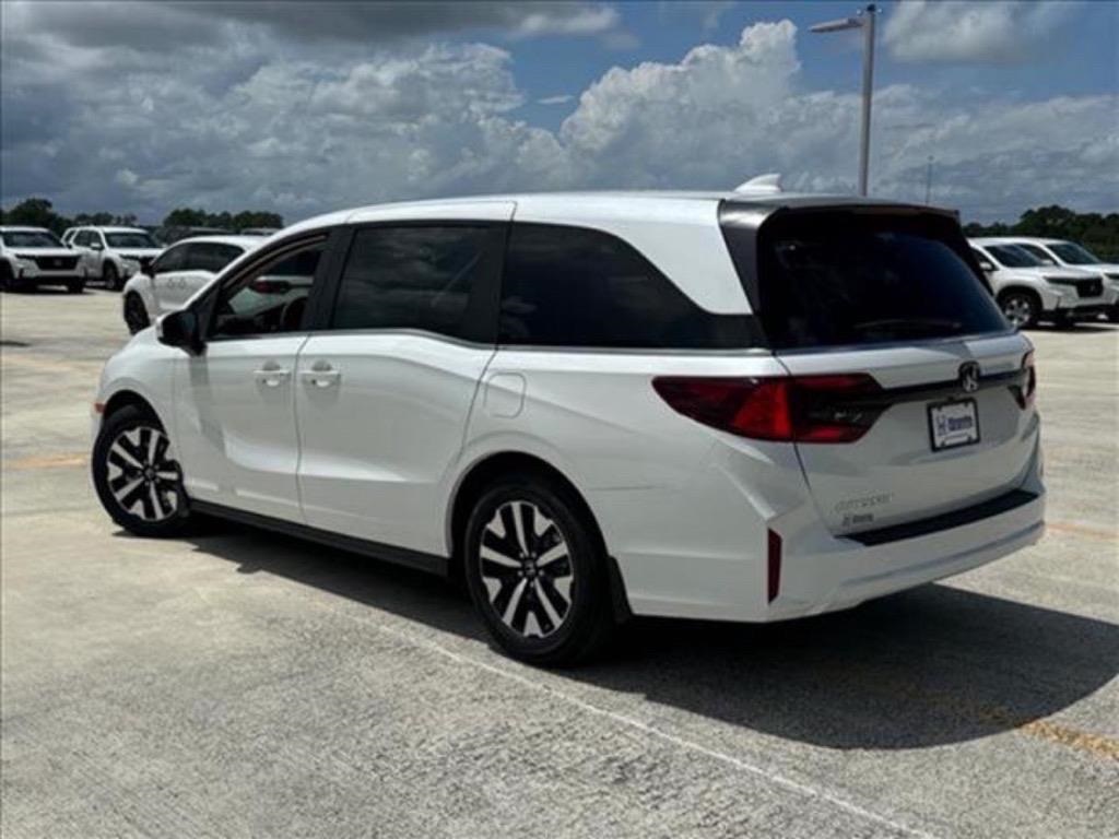 2026 Honda Odyssey EX-L photo 6