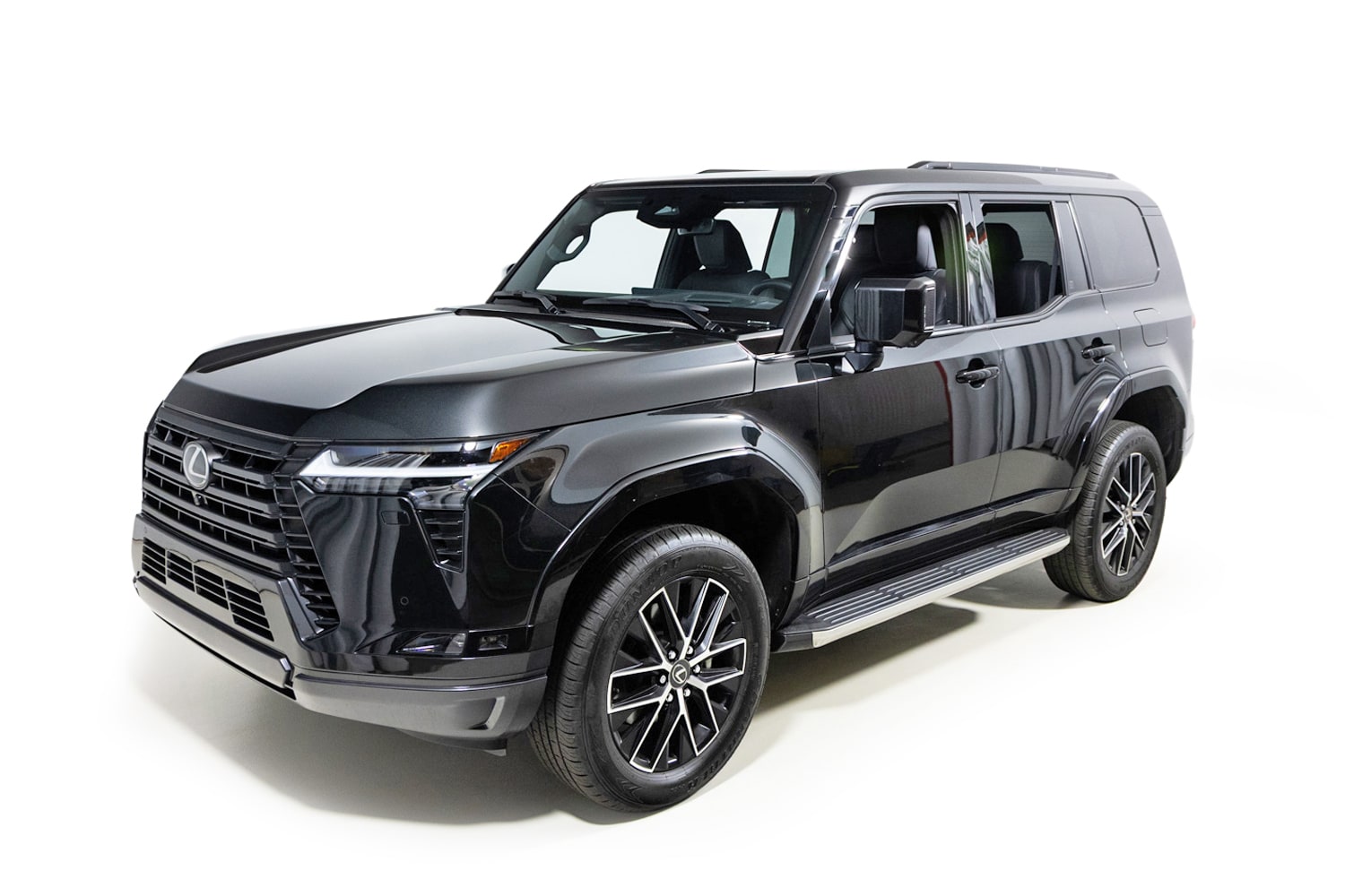 2024 Lexus GX photo 2