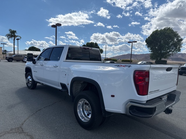 2024 Chevrolet Silverado 3500HD LTZ photo 3