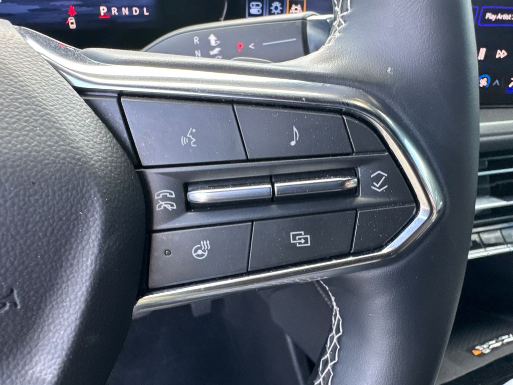 2025 Chevrolet Traverse photo 26