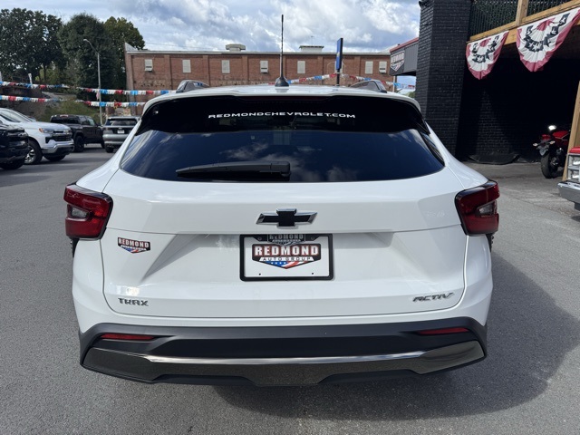 2026 Chevrolet Trax ACTIV photo 4