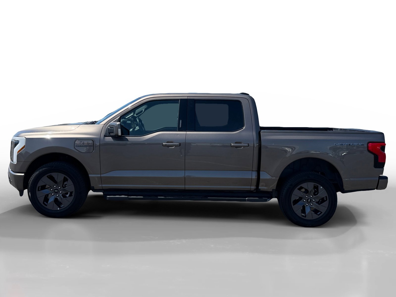 Used 2022 Ford F-150 Lightning Lariat with VIN 1FTVW1EL2NWG00830 for sale in San Jose, CA