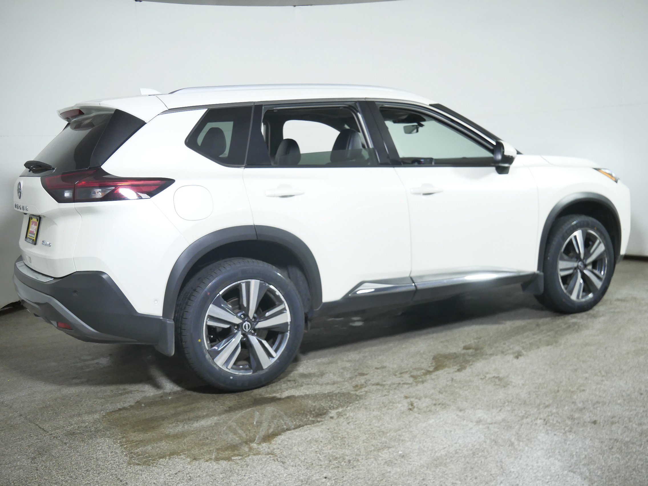 2023 Nissan Rogue SL photo 4