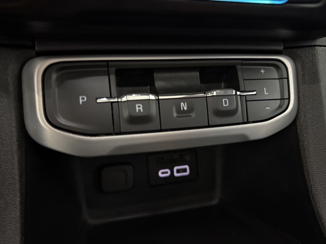 2023 Gmc Acadia SLT photo 30