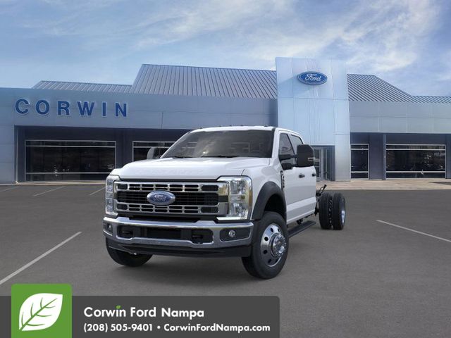 2025 Ford F-550 XLT photo 3