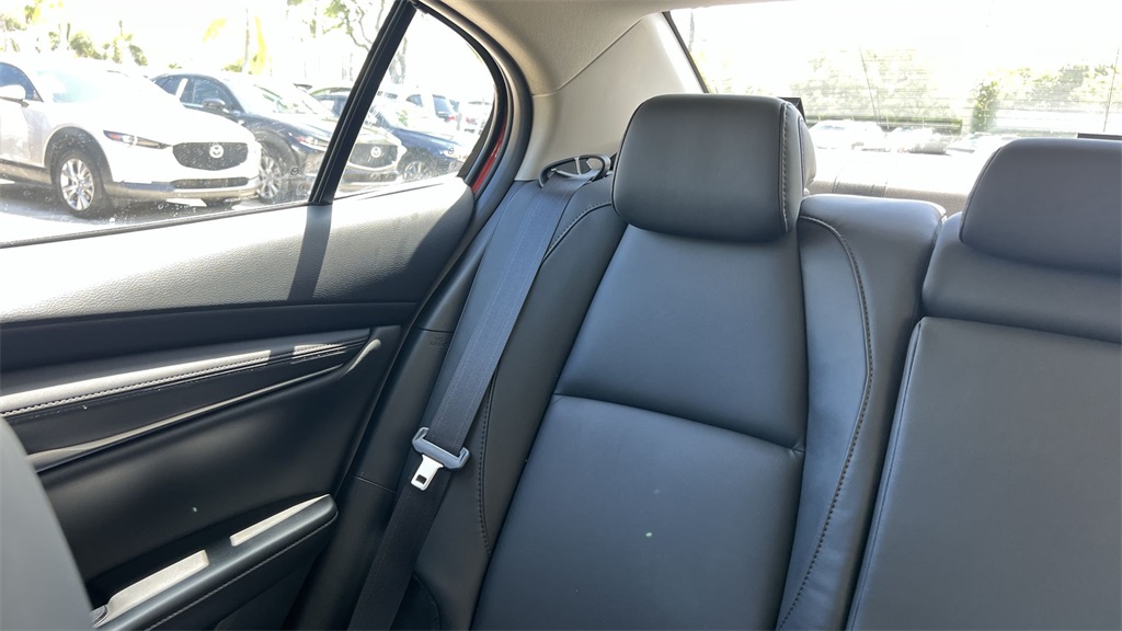 2025 Mazda Mazda3 Sedan 2.5 Select Sport photo 17