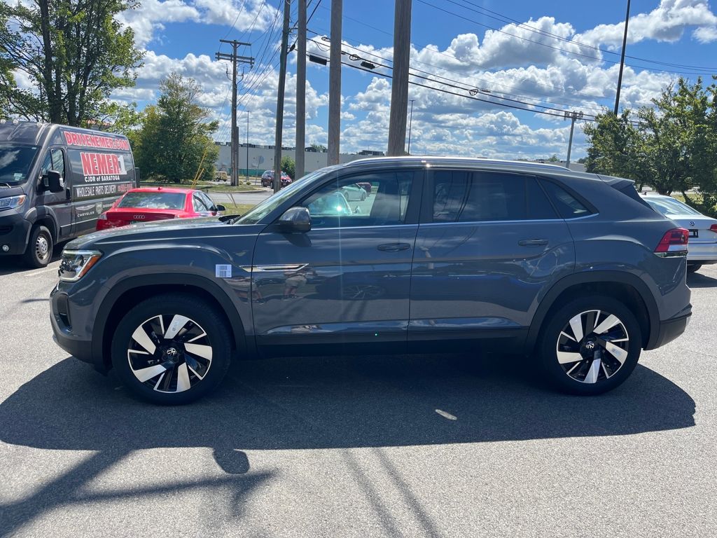 2026 Volkswagen Atlas Cross Sport SE Technology photo 4