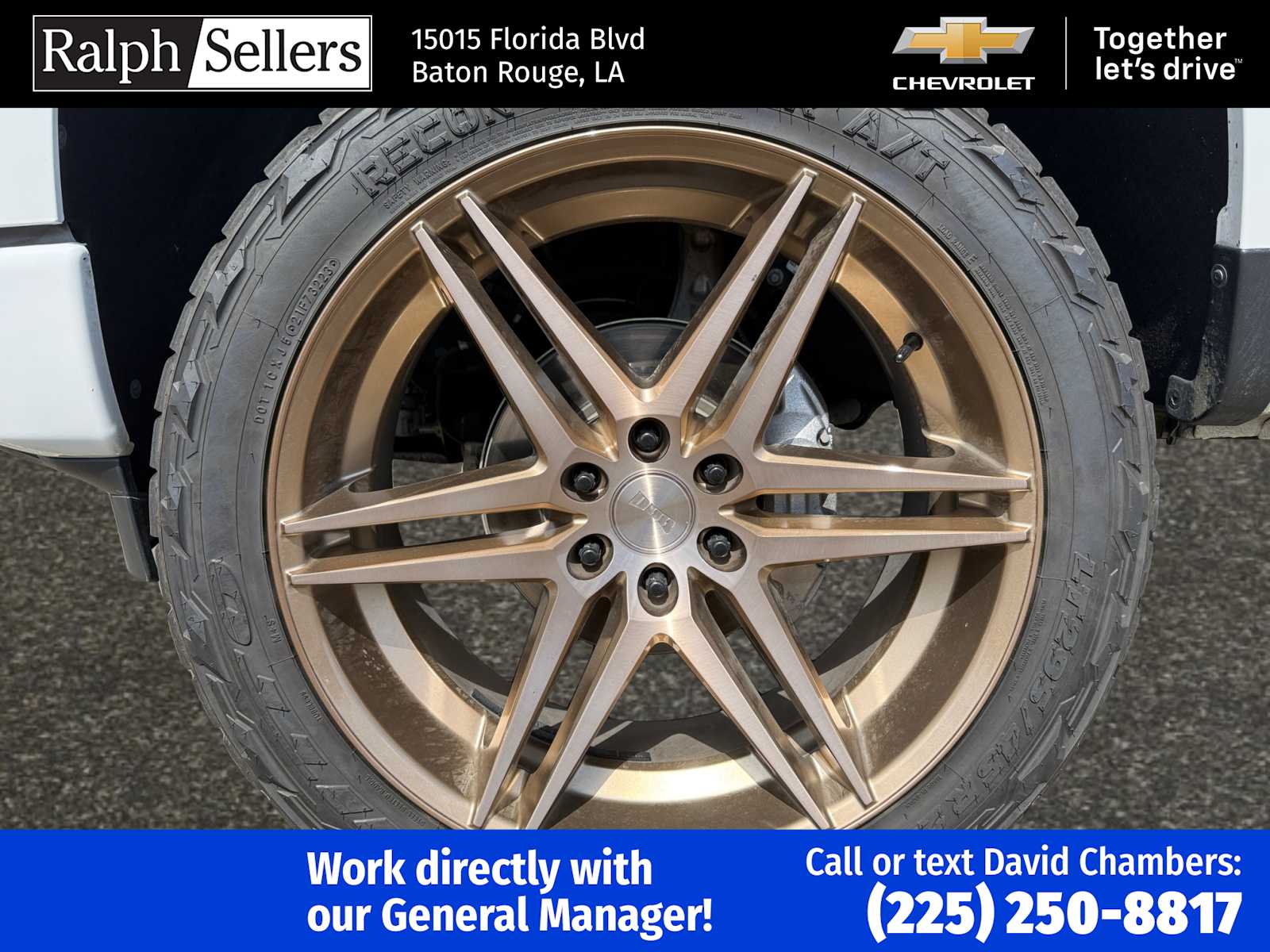 2022 Chevrolet Silverado 1500 High Country photo 13