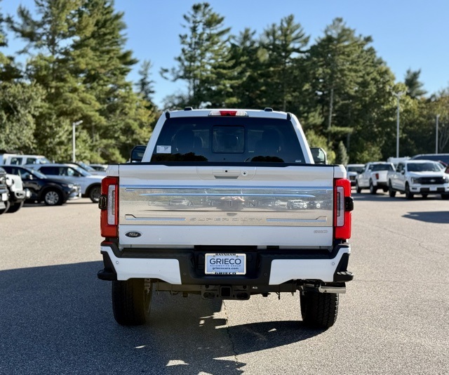 2026 Ford F-350 photo 5