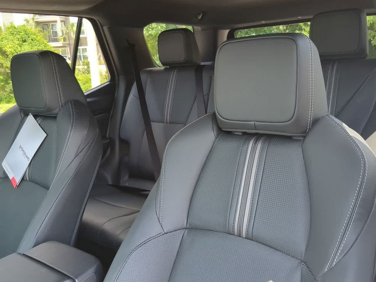 2025 Toyota 4Runner Limited photo 8