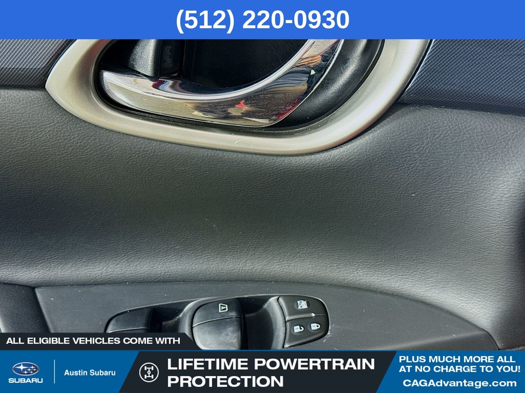2016 Nissan Sentra SR photo 18