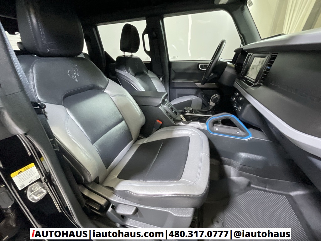 2022 Ford Bronco Black Diamond photo 24