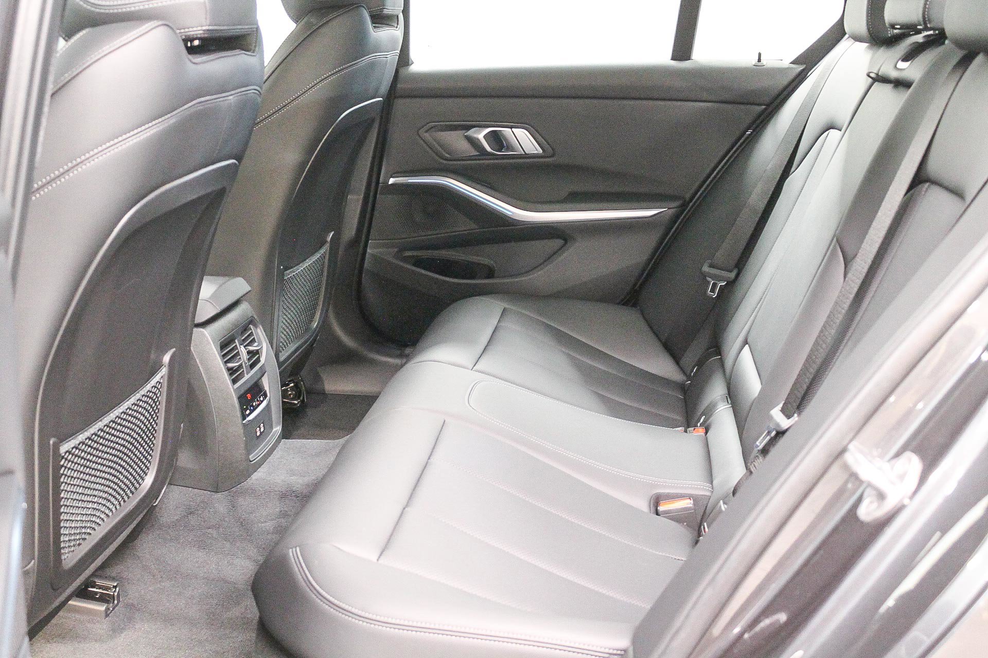 2022 Bmw 330e 3-Series photo 20