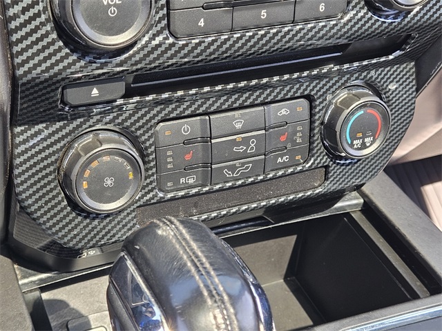 2018 Ford F-150 XLT photo 21