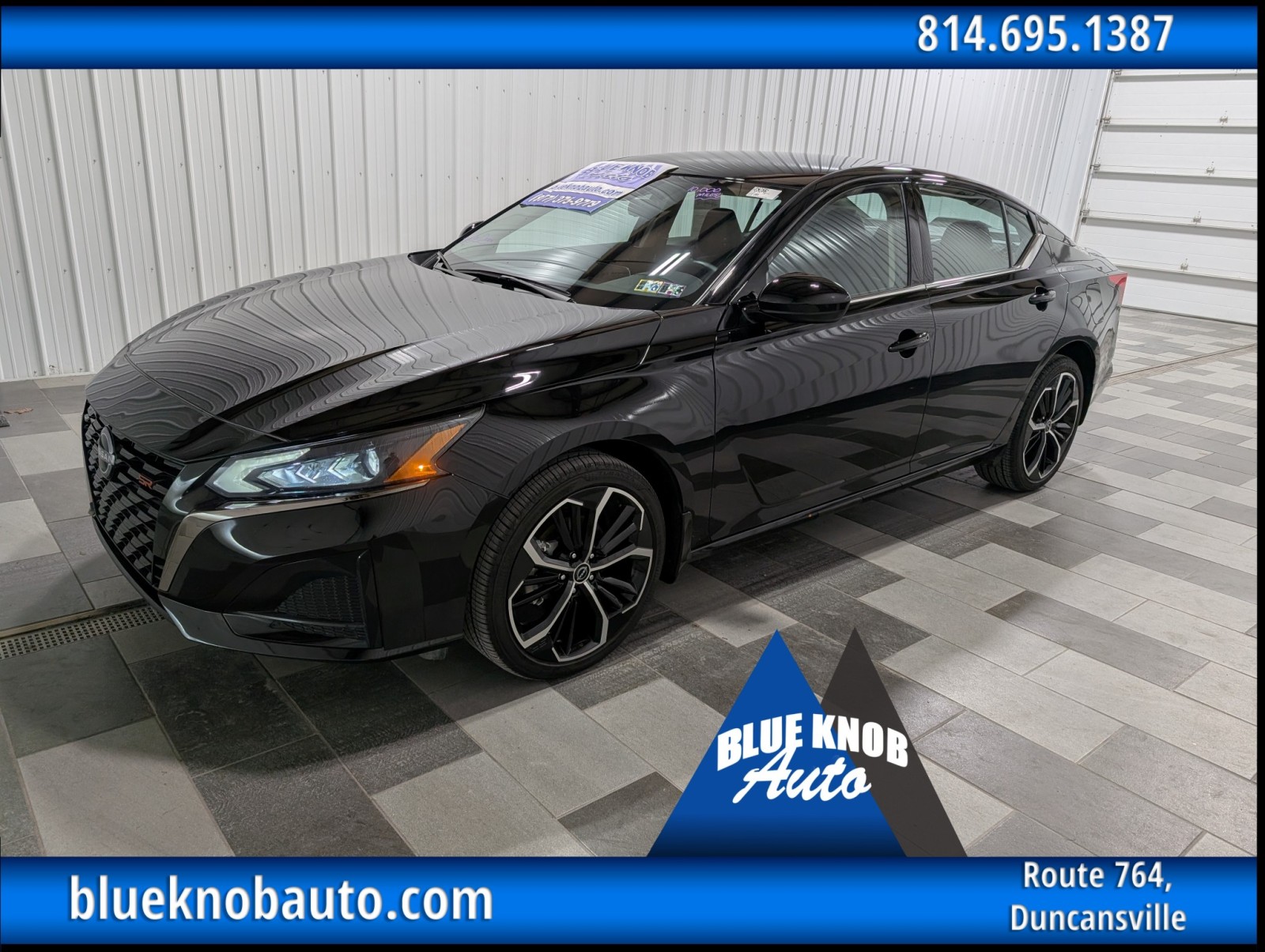 2025 Nissan Altima SR's photo