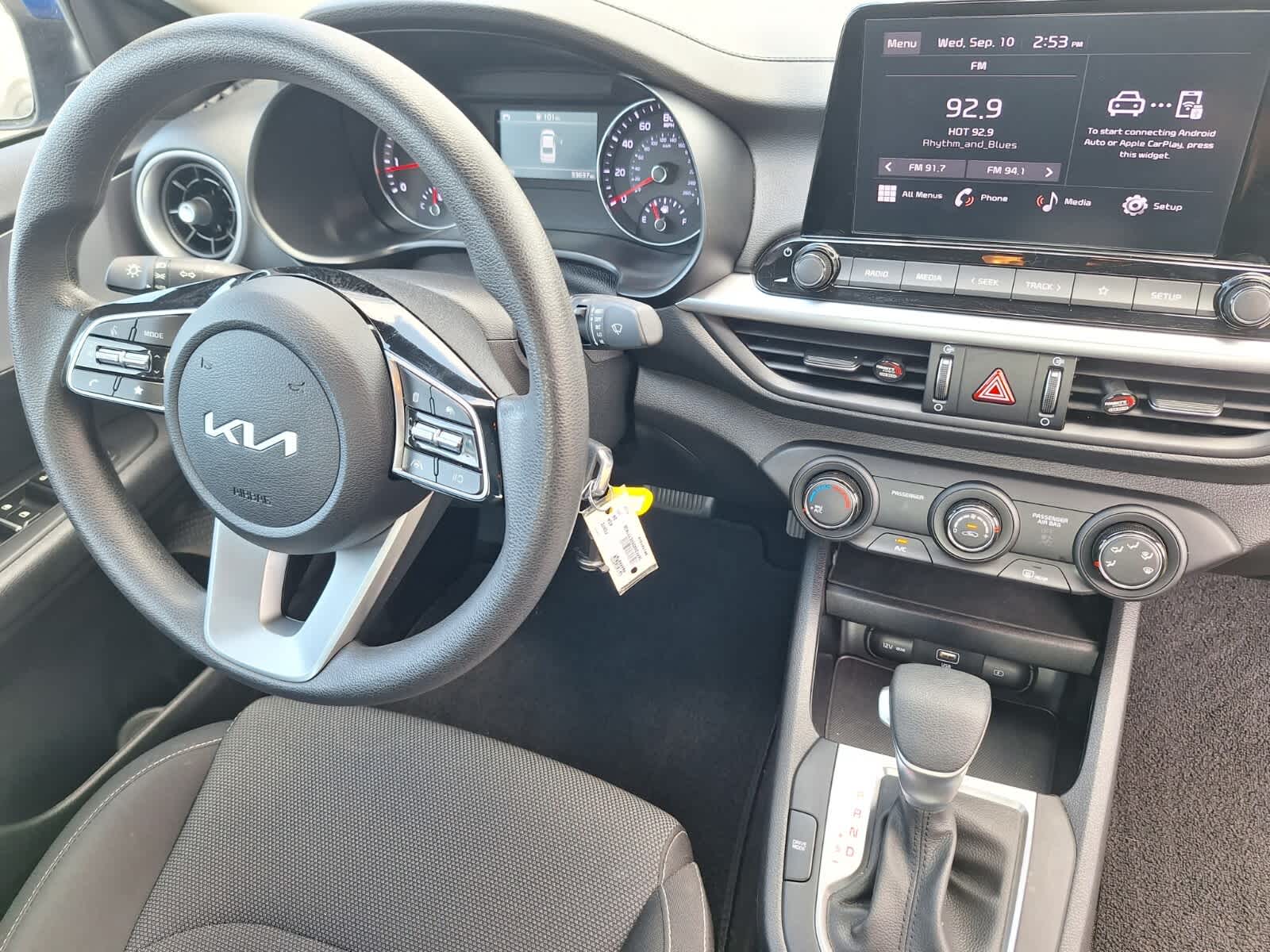 2024 Kia Forte LXS photo 27