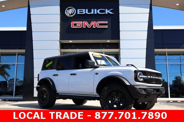 2022 Ford Bronco 4-Door Wildtrak's photo