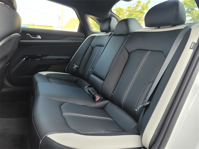 2026 Kia K5 GT-Line photo 14