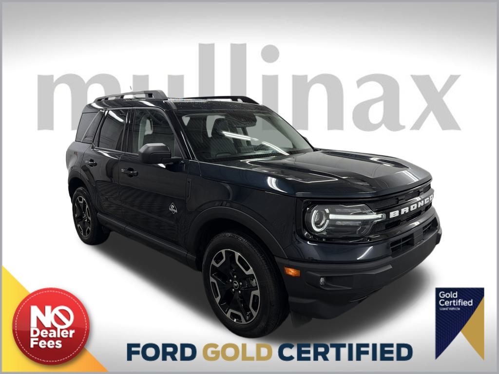 2023 Ford Bronco Sport Outer Banks's photo