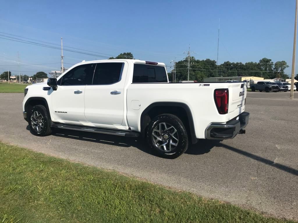2023 Gmc Sierra 1500 SLT photo 3