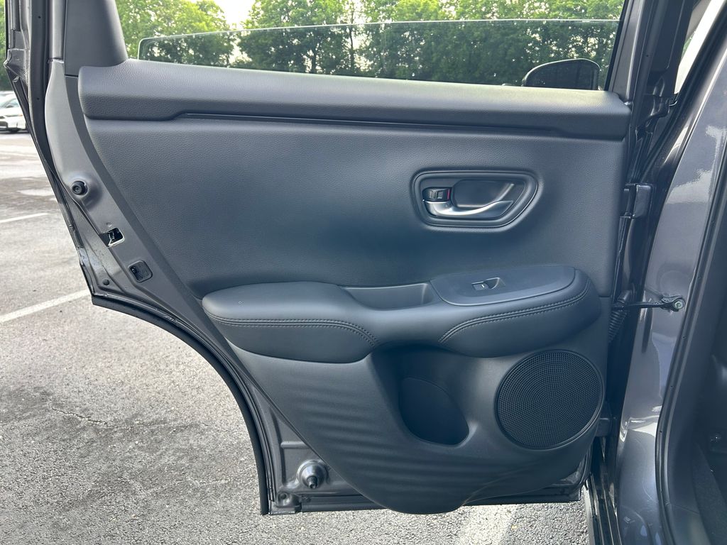 2026 Honda HR-V LX photo 19