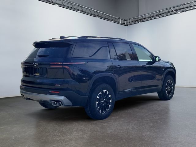 2026 Chevrolet Traverse Z71 photo 2