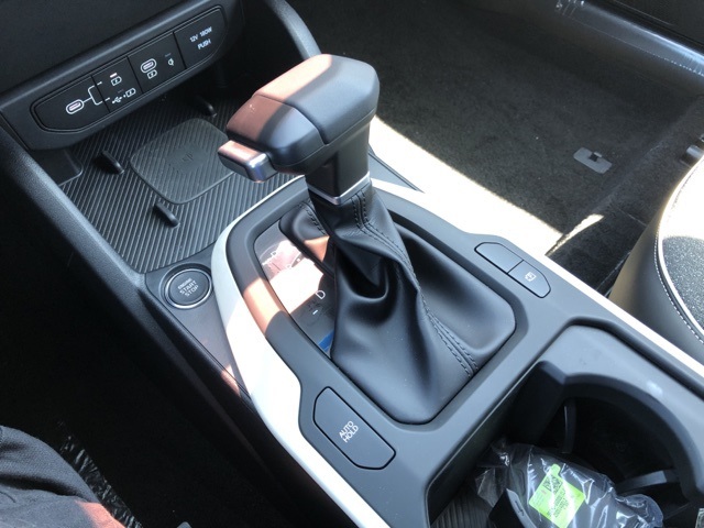 2025 Kia K4 GT-Line photo 23